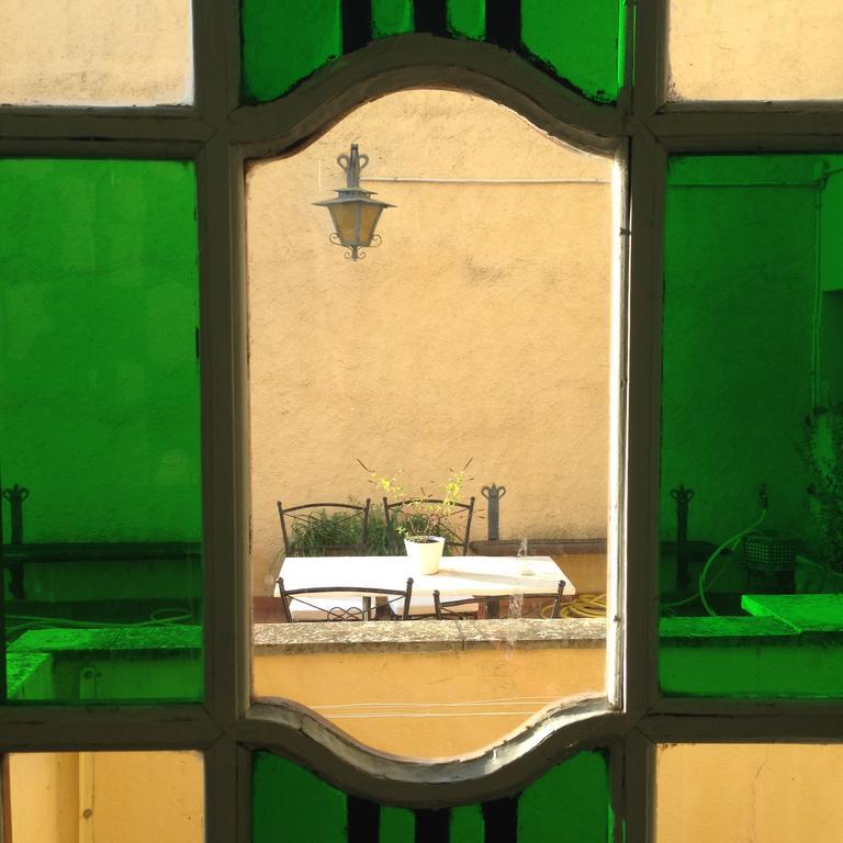 Cal Comabella Bed & Breakfast Balaguer Exterior photo